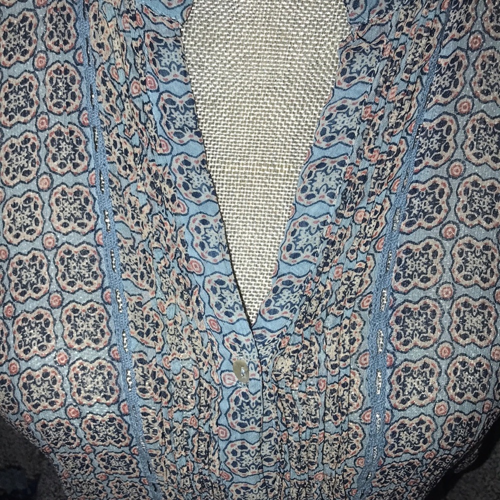 Lucky Brand button down - Picture 7 of 8